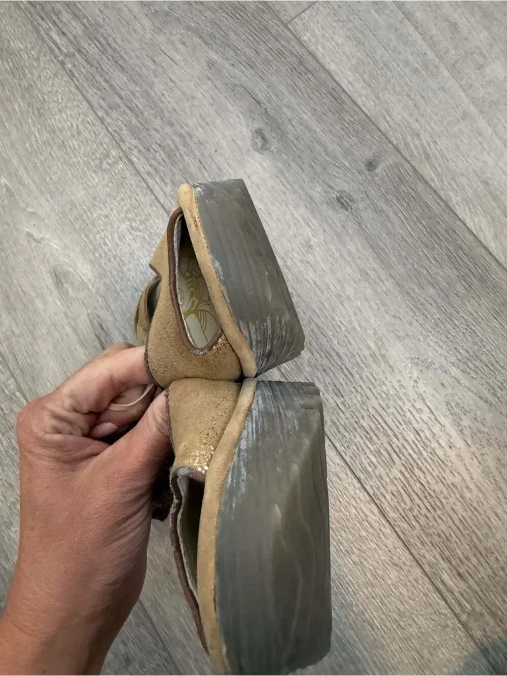 FLY LONDON Leather Yora Wedge Sandals in Metallic Gold Sz US 39